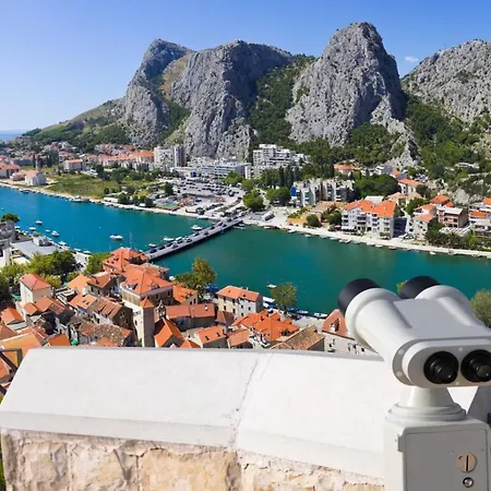 شقة In With Sea View, Terrace, Air Conditioning, Wifi 5118-2 *